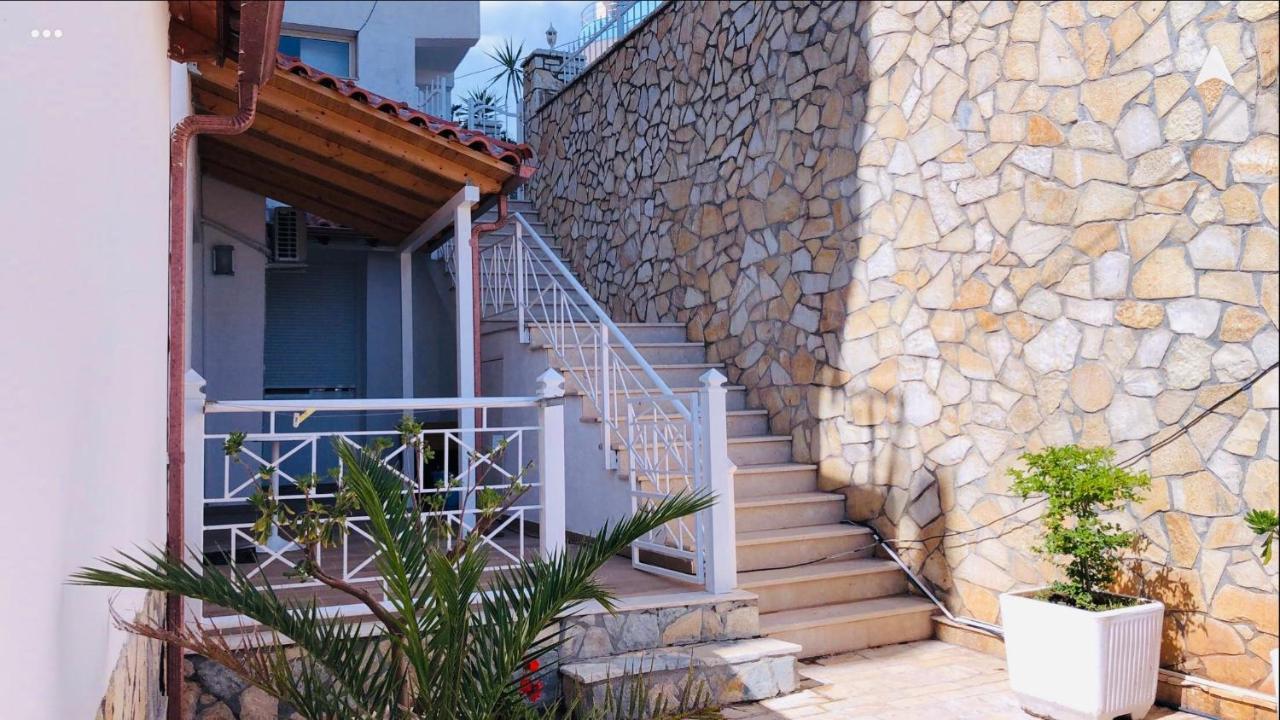 Apartments On The Beach Saranda Extérieur photo
