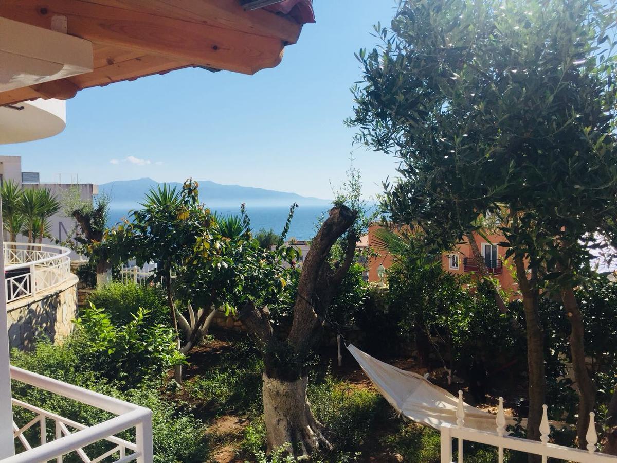 Apartments On The Beach Saranda Extérieur photo