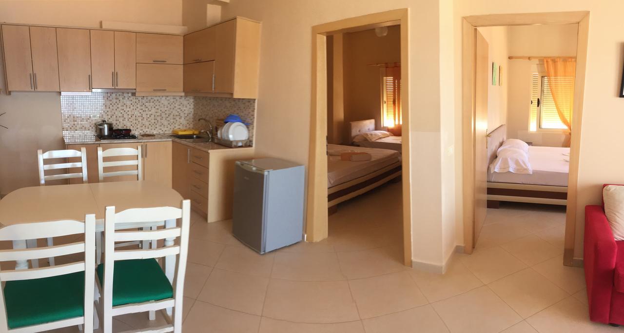 Apartments On The Beach Saranda Extérieur photo