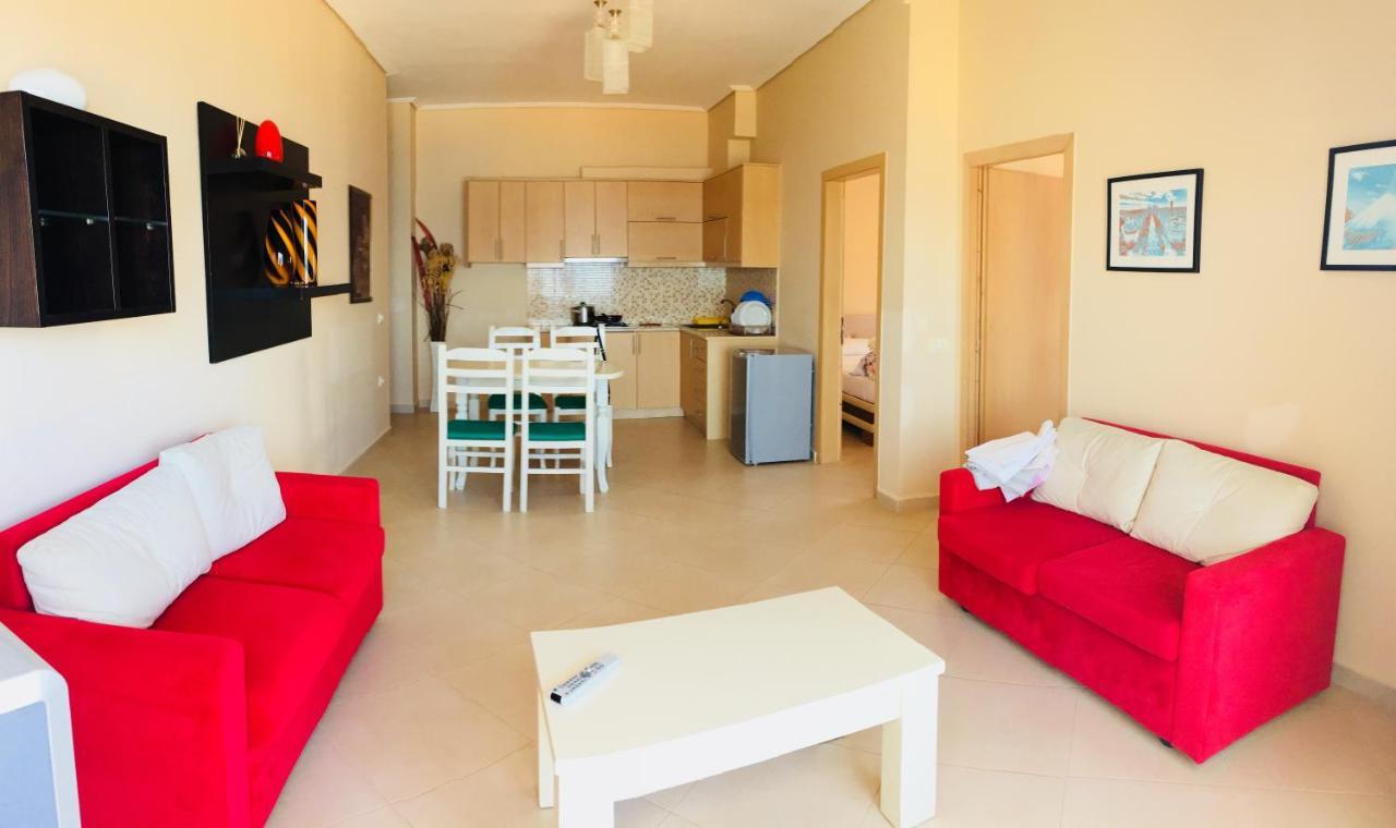 Apartments On The Beach Saranda Extérieur photo