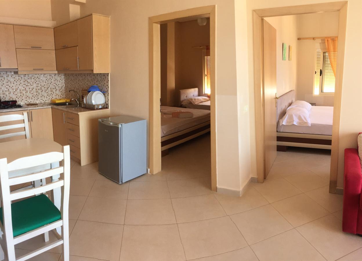 Apartments On The Beach Saranda Extérieur photo