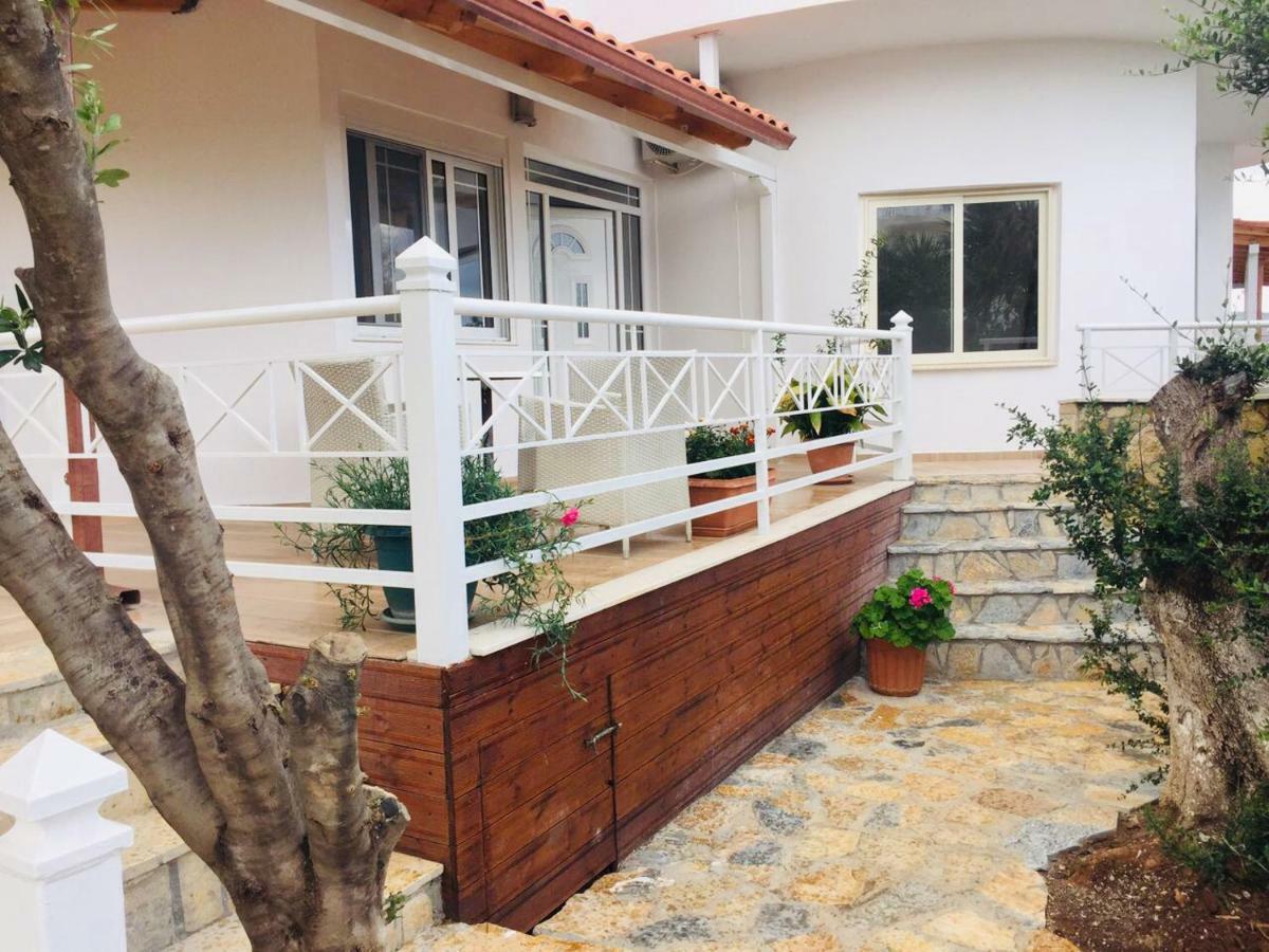 Apartments On The Beach Saranda Extérieur photo