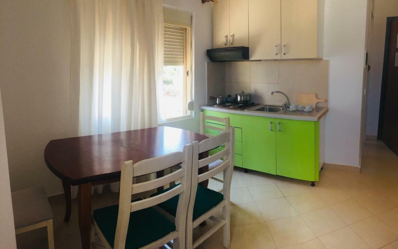 Apartments On The Beach Saranda Extérieur photo