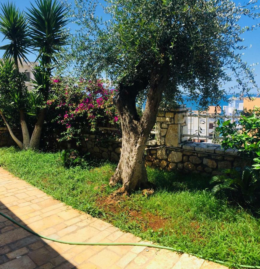 Apartments On The Beach Saranda Extérieur photo